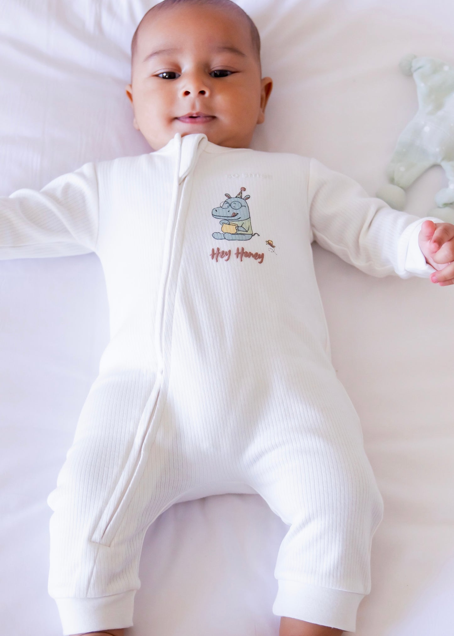 Organic Footless Zipper Onesie- Hey Honey in Vanilla White